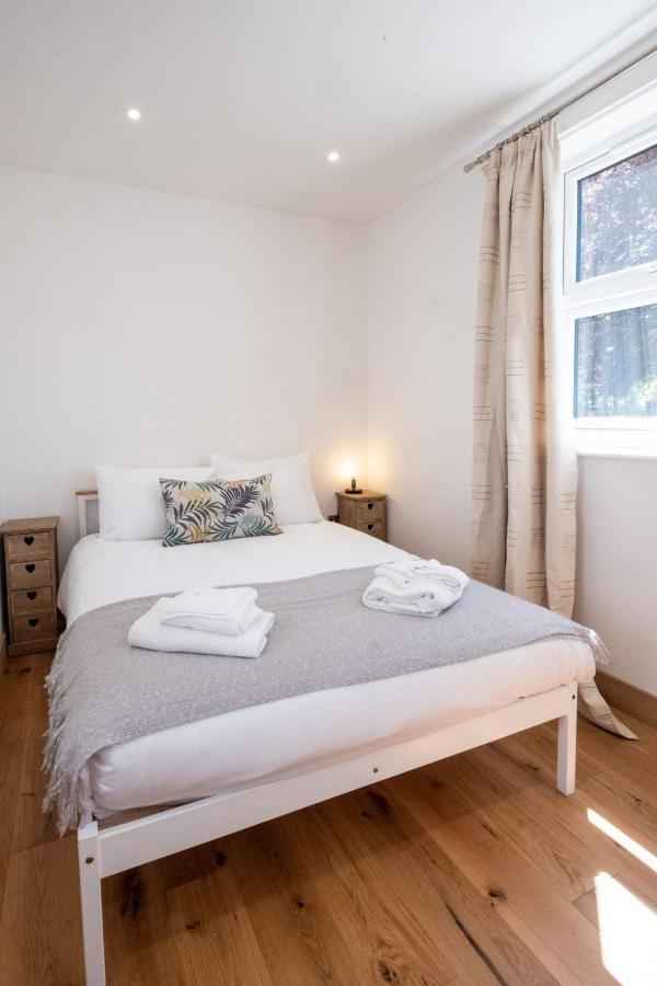 Three Tuns Apartments - Hazel - Aldeburgh Coastal Cottages Pettistree Екстериор снимка