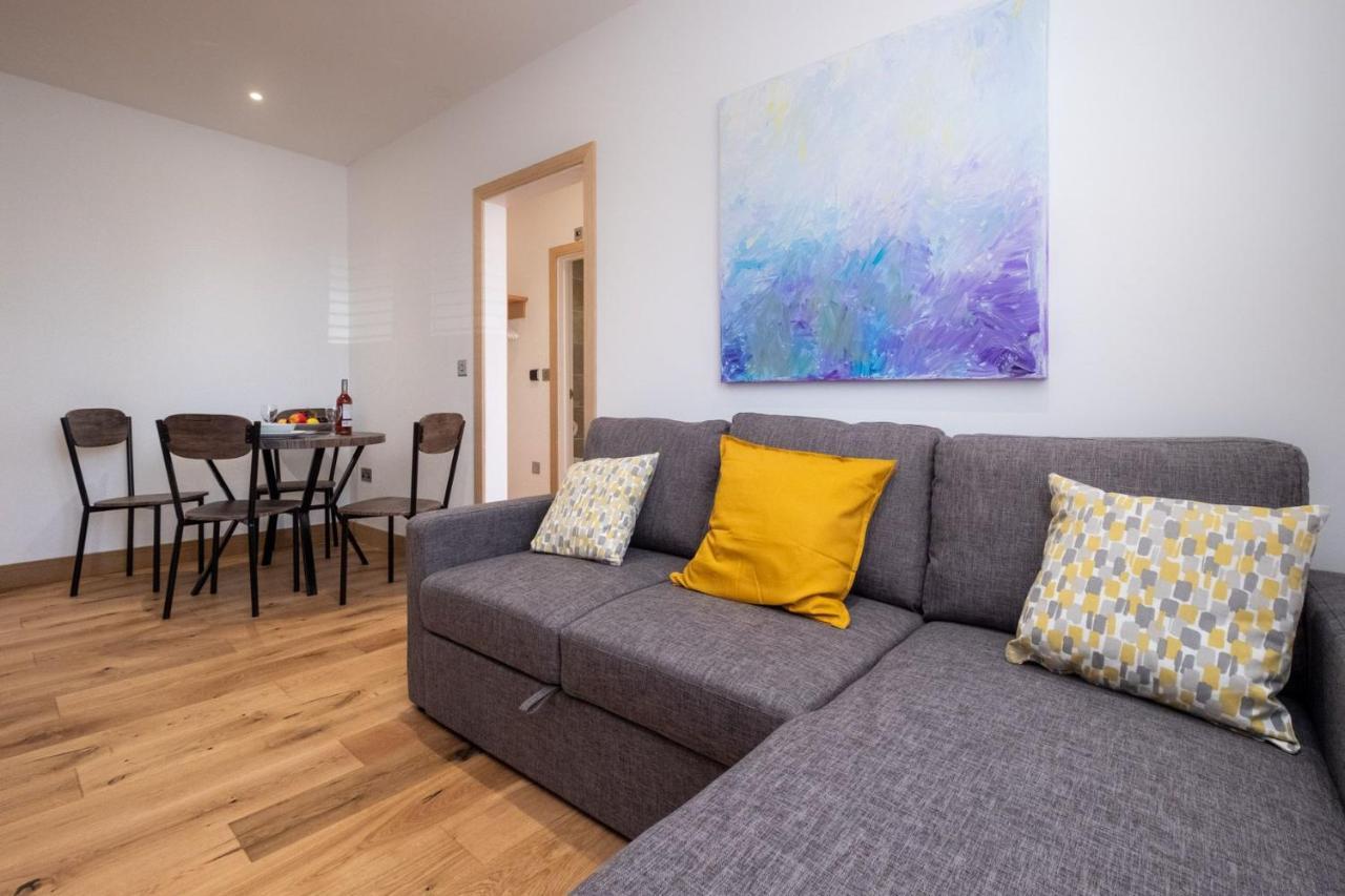 Three Tuns Apartments - Hazel - Aldeburgh Coastal Cottages Pettistree Екстериор снимка