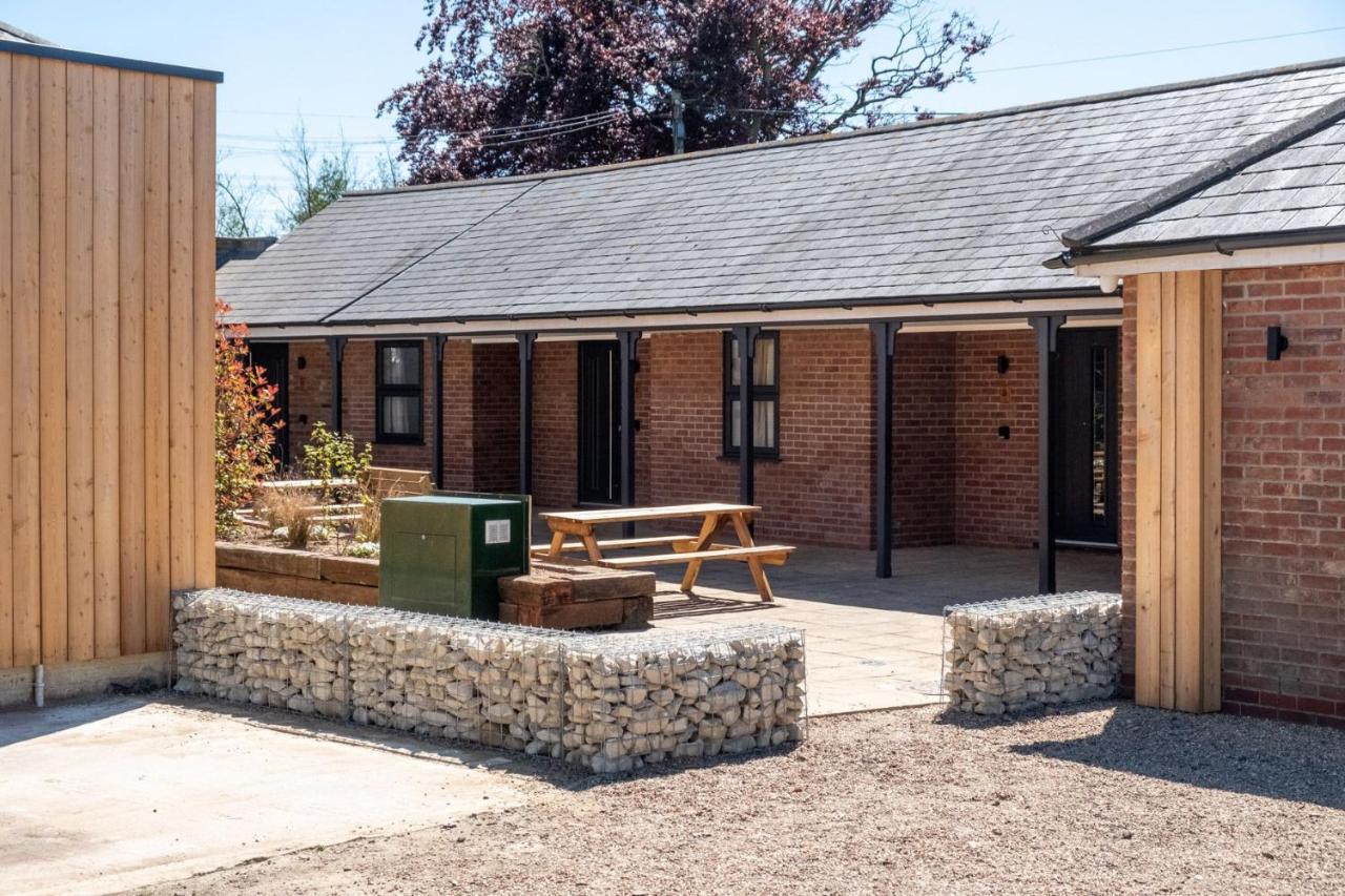 Three Tuns Apartments - Hazel - Aldeburgh Coastal Cottages Pettistree Екстериор снимка